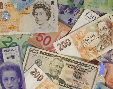 Půjčte si peníze rychle a online od 40 000 Kč do 50 000 000 Kč Využijte této příležitosti a pošlete mi zprávu hned teď, abyste získali rychlou půjčku. Pro více informací kontaktujte e-mail: pikalmilos04@gmail.com